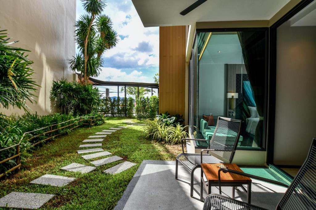 Сьюит (Люкс, вид на сад), SKYVIEW Resort Phuket Patong Beach