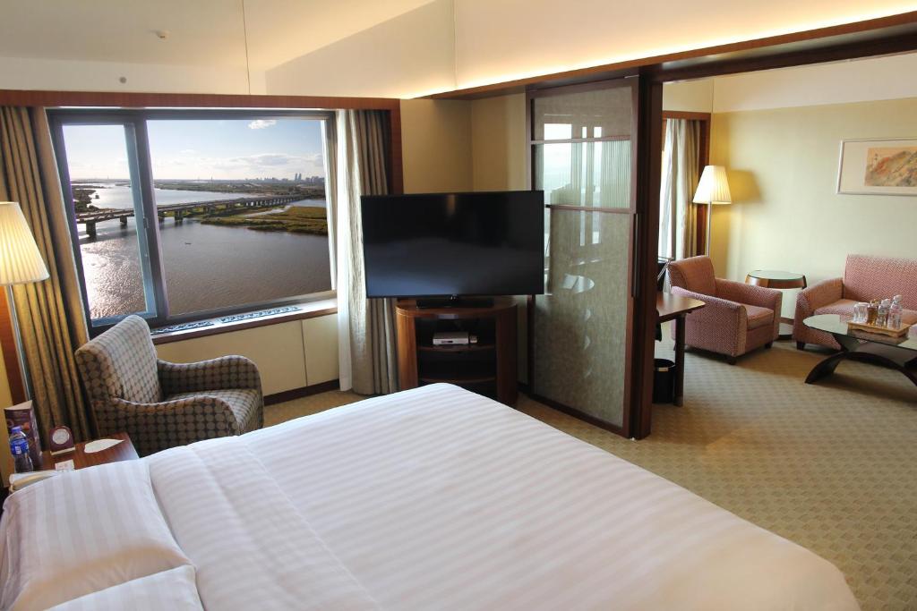 Двухместный (Номер Horizon Premier с кроватью размера «king-size»), Shangri-La Hotel, Harbin