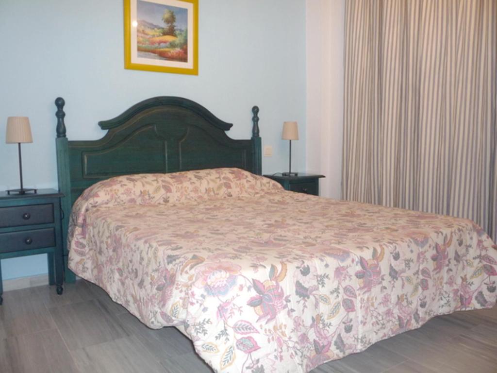 2 bedrooms appartement at Torrox 50 m away from the beach with shared pool enclosed garden and wifi photo 3