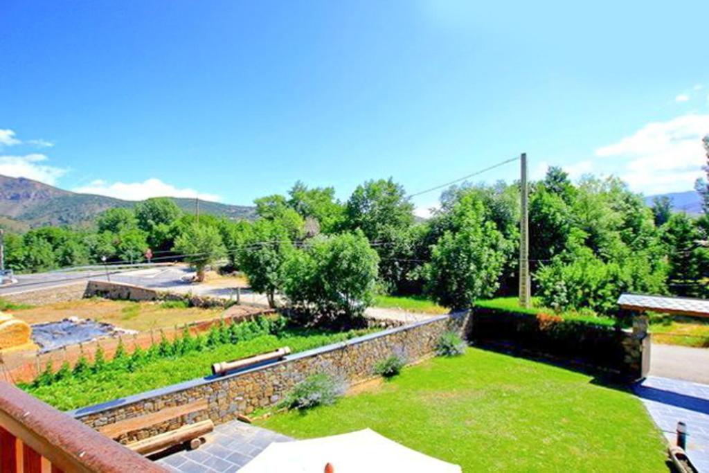 4 bedrooms house with enclosed garden and wifi at Bellver de Cerdanya photo 2