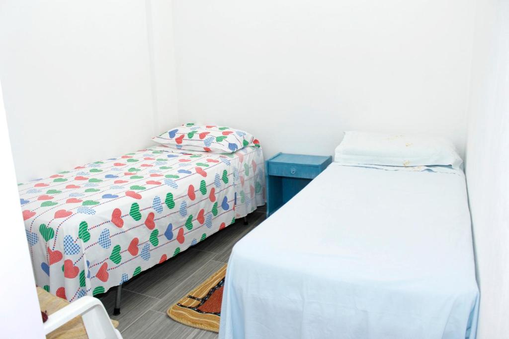 2 bedrooms appartement at Pachino 40 m away from the beach with furnished balcony photo 4
