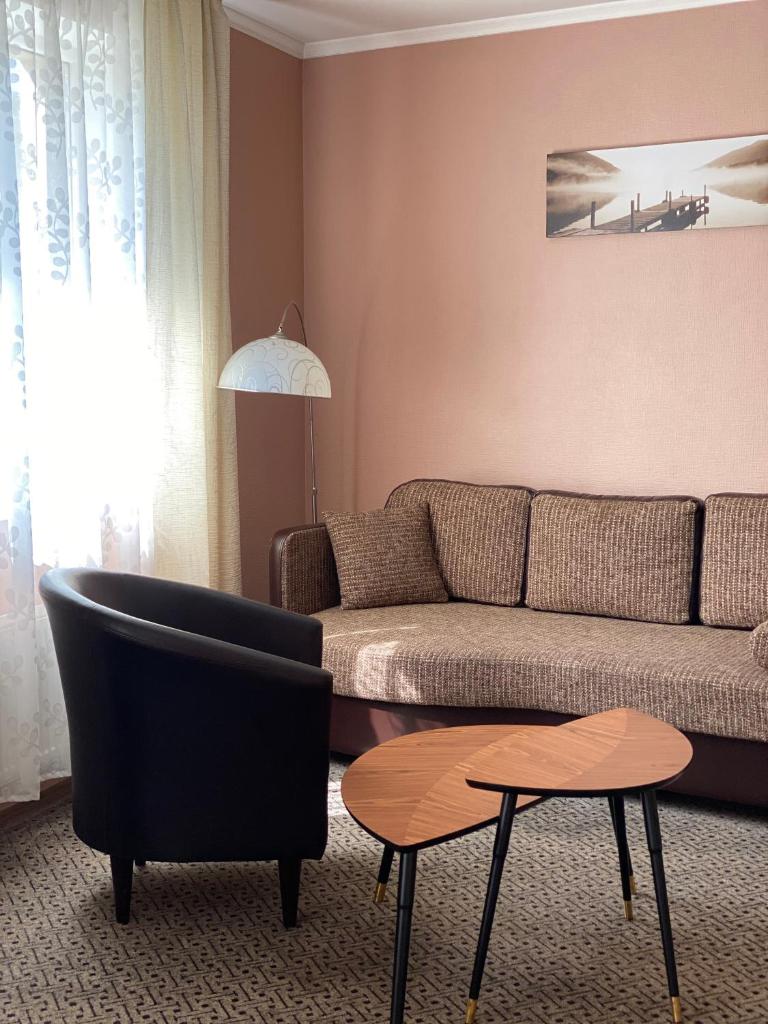 Сьюит (Полулюкс), Hotel Best