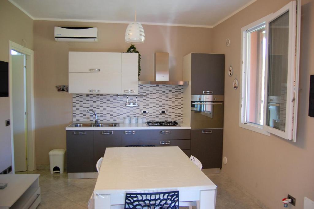 3 bedrooms house at Gorgo Lungo Lascari 200 m away from the beach with enclosed garden and wifi photo 2