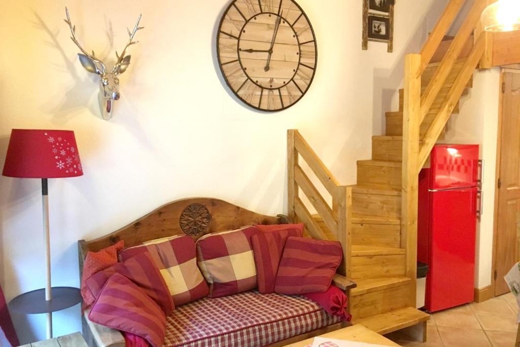 Appartement de 2 chambres a Pralognan la Vanoise a 900 m des pistes avec balcon amenage et wifi photo 2