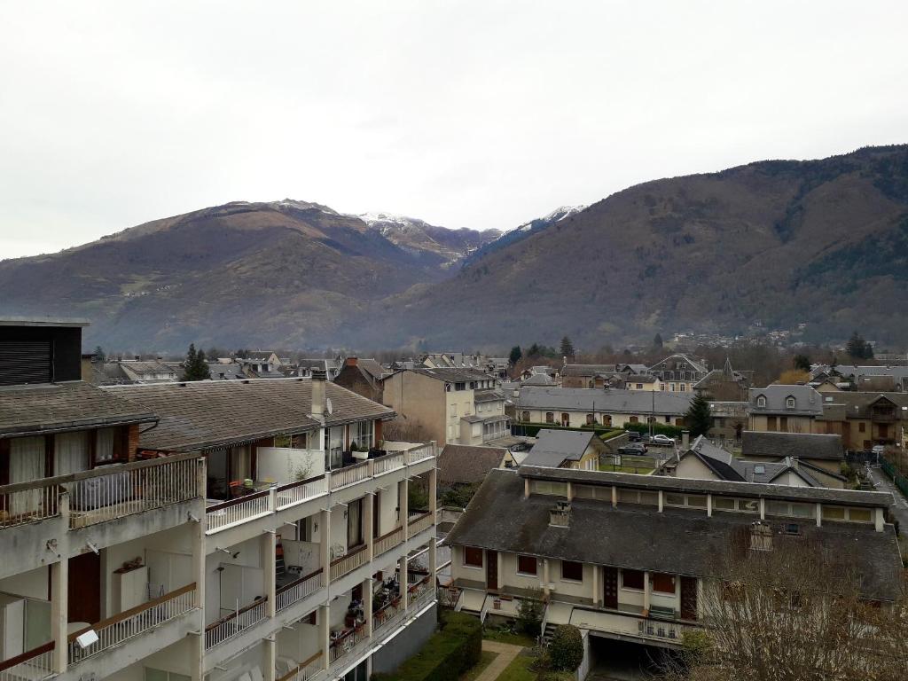 Studio a Bagneres de Luchon a 1 km des pistes