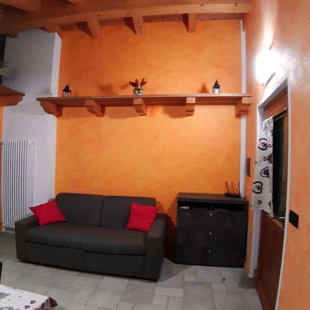 One bedroom appartement with enclosed garden and wifi at Aymavilles 7 km away from the slopes photo 2