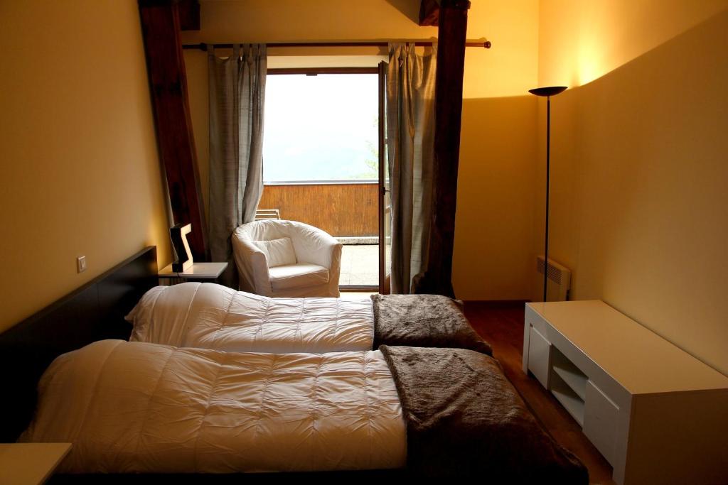 Appartement de 4 chambres avec jardin amenage et wifi a Espalion photo 4