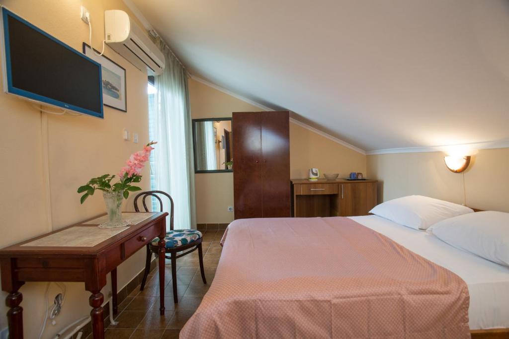 Rooms & Apartments Boskovic photo 2