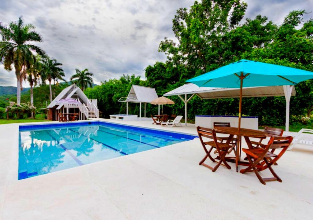 Casa Quinta Campestre Piscina Privada Apulo cerca a Anapoima photo 1