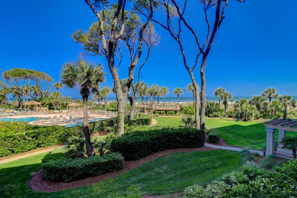 5106 Hampton Place 2 BR Oceanfront image