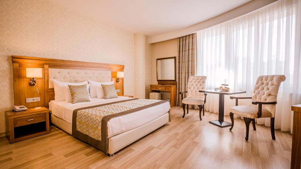 Yücesoy Liva Hotel Spa & Convention Center Mersin photo 1