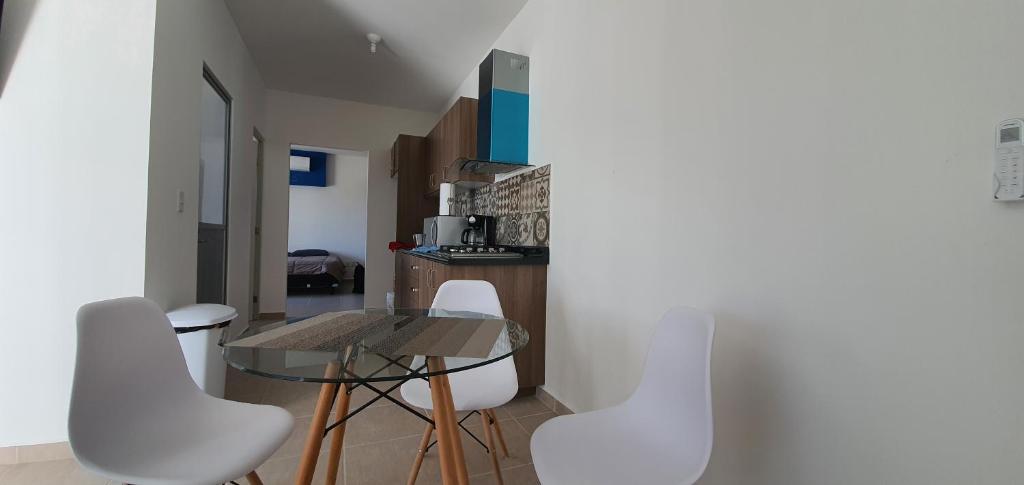 Loft 10 min from Oro &Holy Beach, Marina, Galerias photo 1