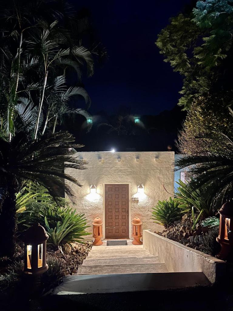 Sensom Luxury Boutique Bed and Breakfast photo 3