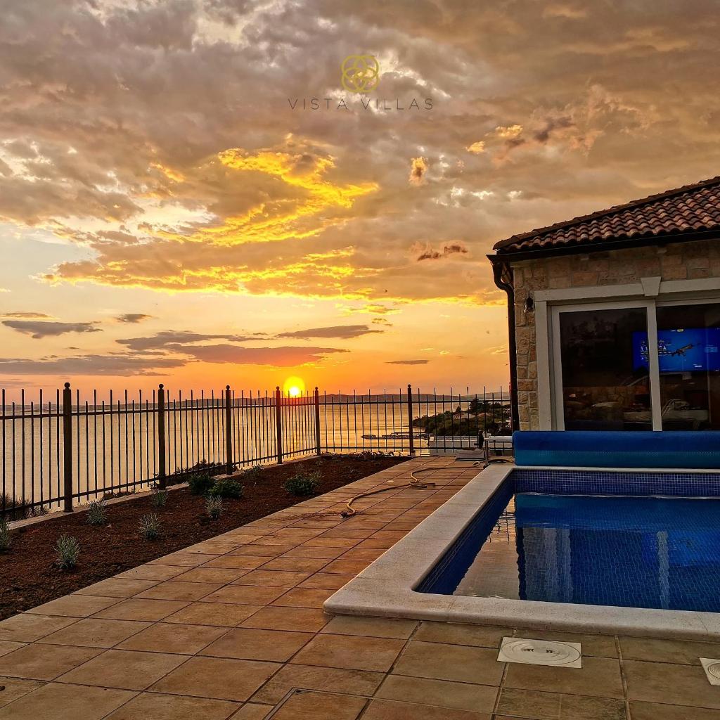 Vista Villas - Sweet Life Apartment Villa S photo 3