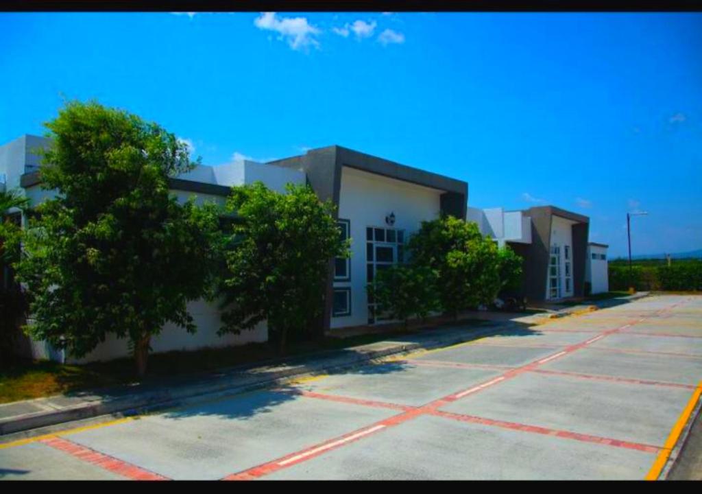 Casa Quinta con Piscina Privada y Aire Acondicionado via a Girardot photo 1