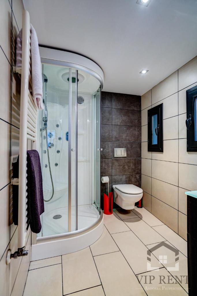 {
  "en-gb": "Borda Candia,jacuzzi ,Parking"
} photo 3