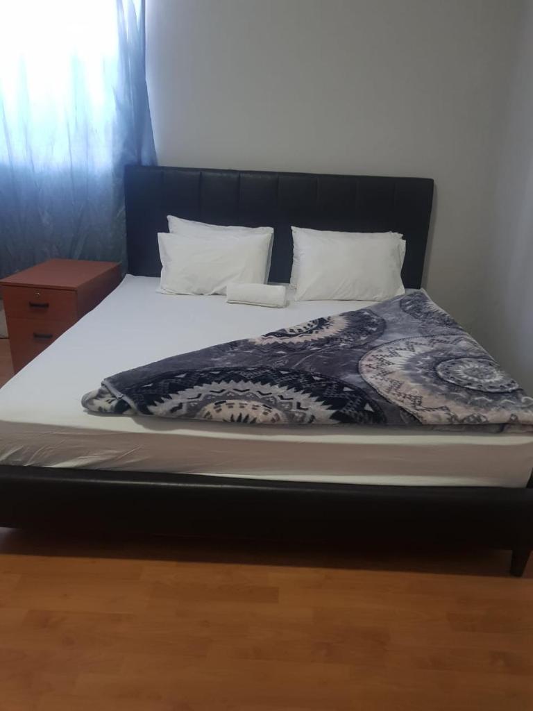 SALAMA LODGE