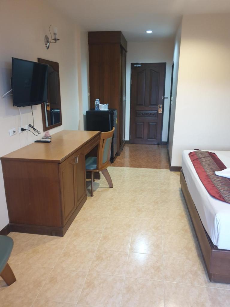 Двухместный (Двухместный номер с 1 кроватью и видом на бассейн), Sunview Place