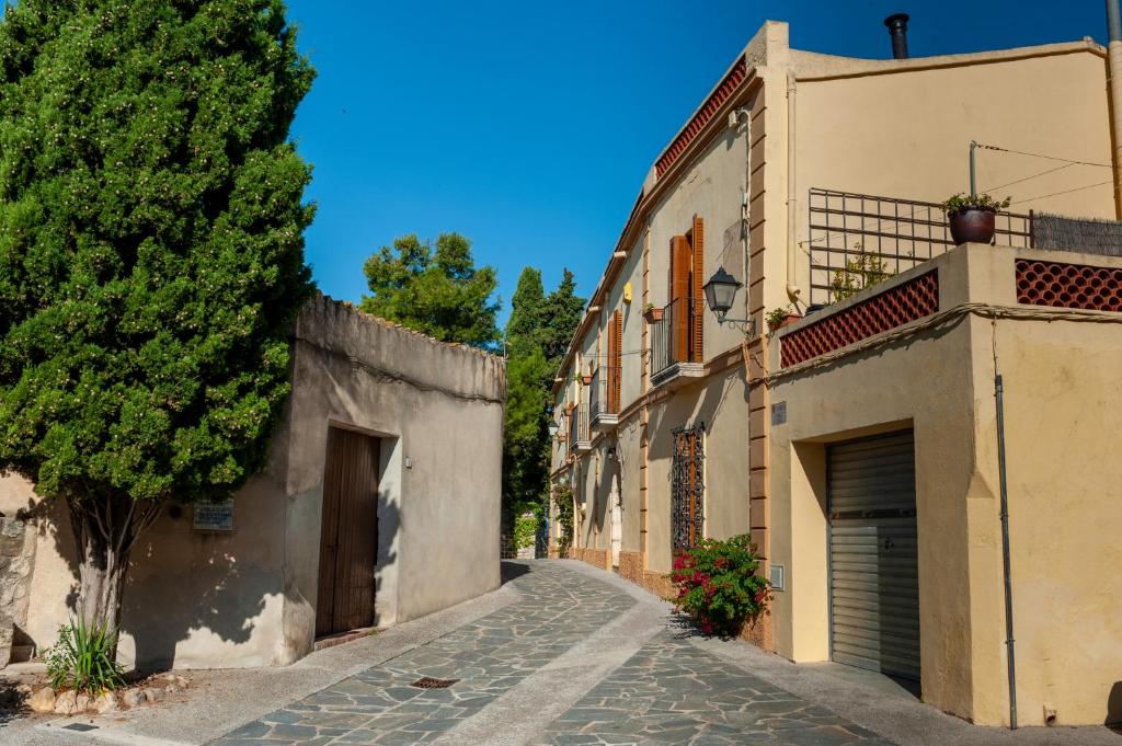 Cal Mestre Casa Rural photo 2