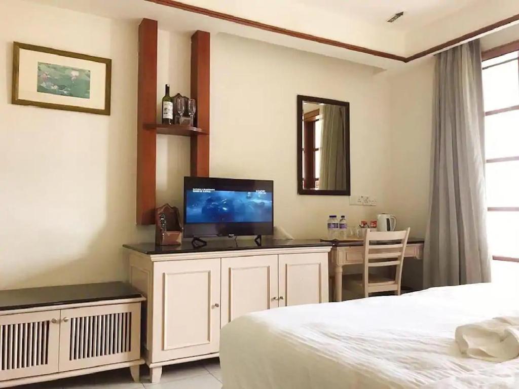 Port Dickson Private Water Chalet photo 4