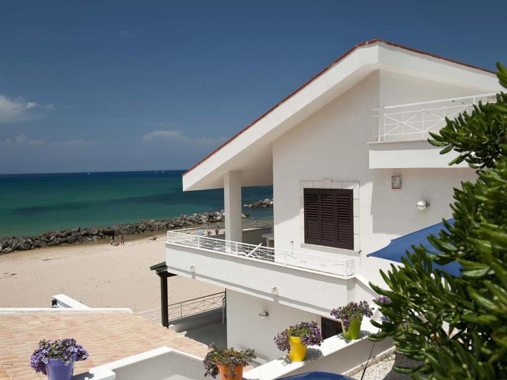 4 bedrooms appartement at Piano di Trappeto 10 m away from the beach with sea view furnished terrace and wifi photo 4