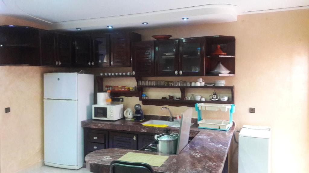 2 bedrooms appartement with city view garden and wifi at Oujda photo 3