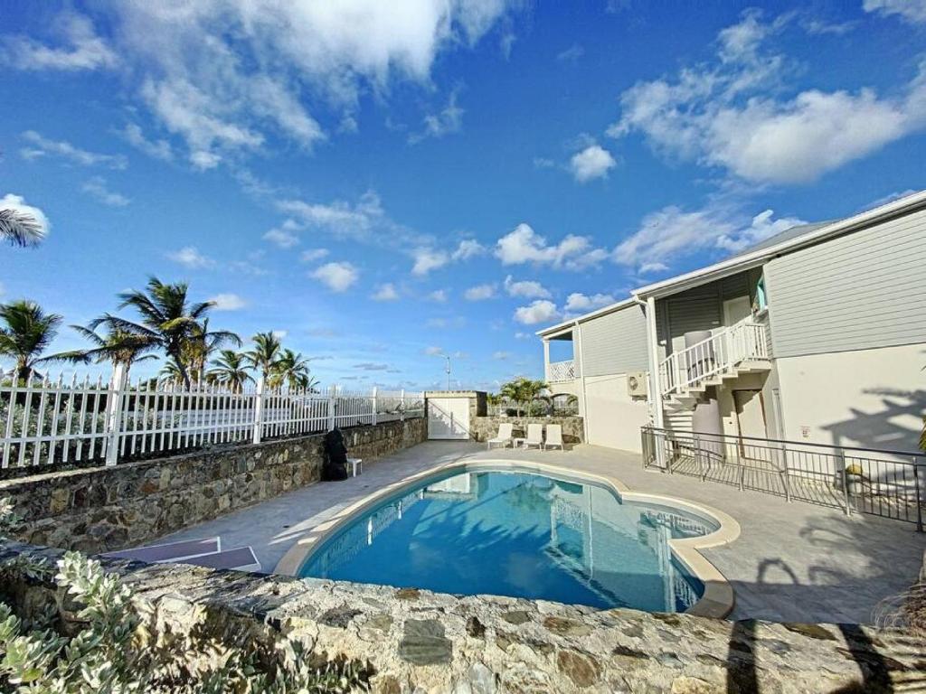 Princess Manon Beachfront Ocean view Orient Bay photo 3