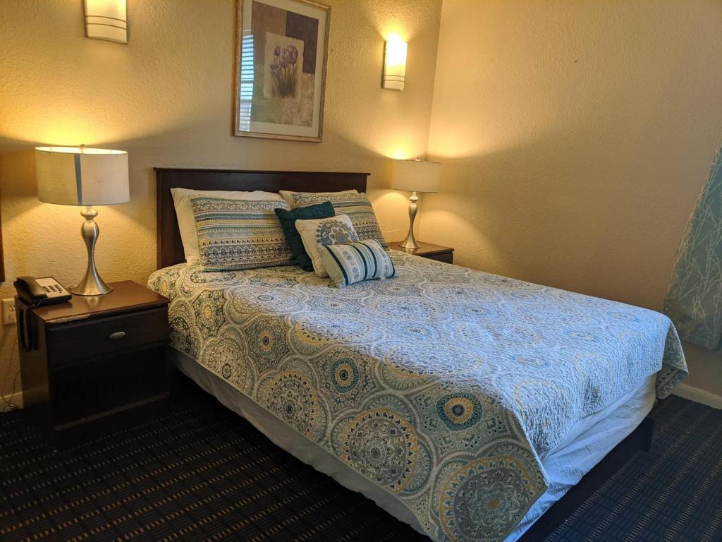 Athens Hotel Suites image