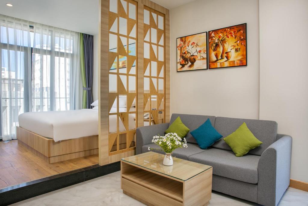 Апартаменты (Апартаменты с балконом), Sun River Hotel & Apartment