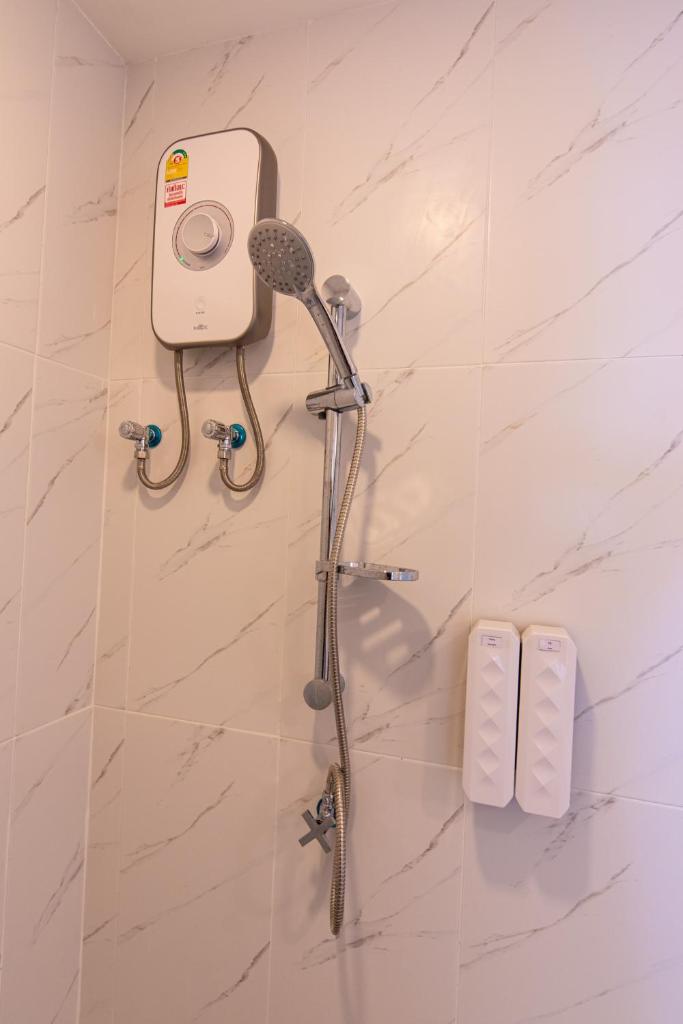 Matini Premium @ Klong 1 Room Type - Standard Twin Room