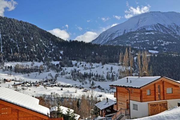 Cresta photo 1
