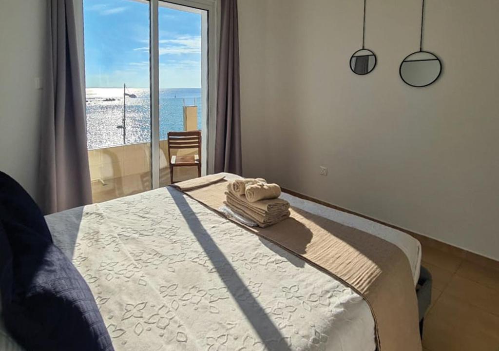 Phaedrus Living: Seaview Luxury flat Paphinia 204 photo 3