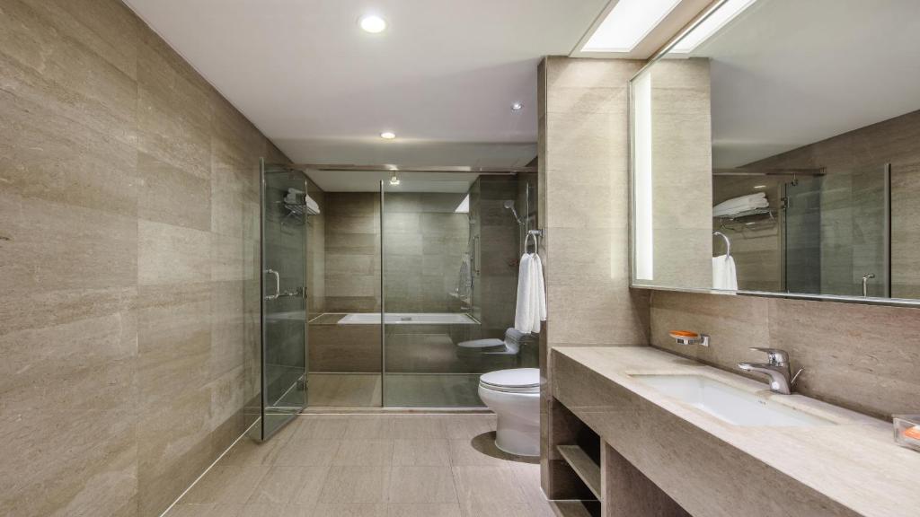 Двухместный (1 King Bed Premium Lounge Access), Crowne Plaza Foshan