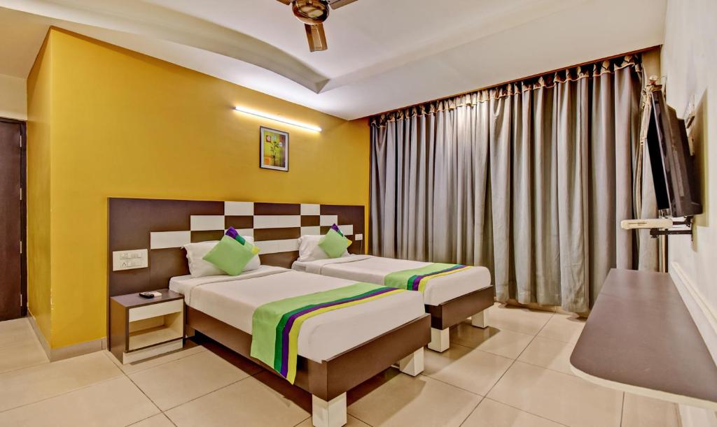 Двухместный ([Sanitized] Standard Double Room), Hotel Raj Elegance - Manayata Tech Park