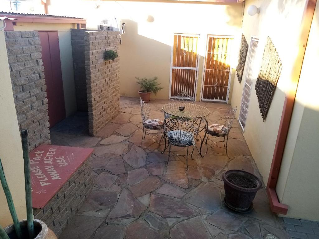 Larochelle Guesthouse photo 1