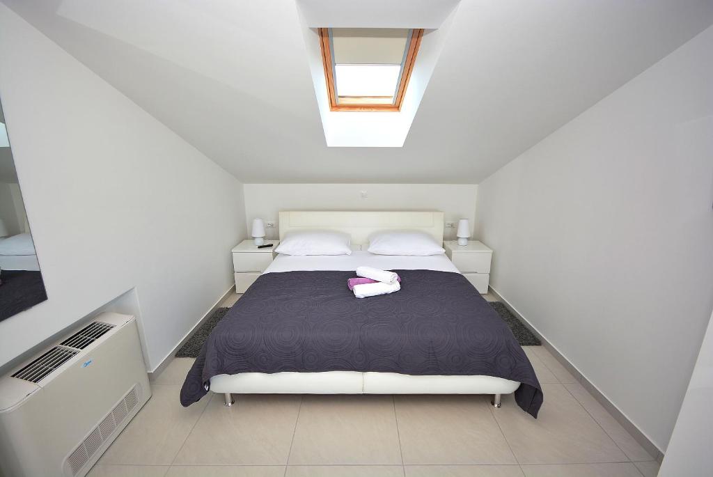 Apartment 3 with the private jacuzzi photo 3
