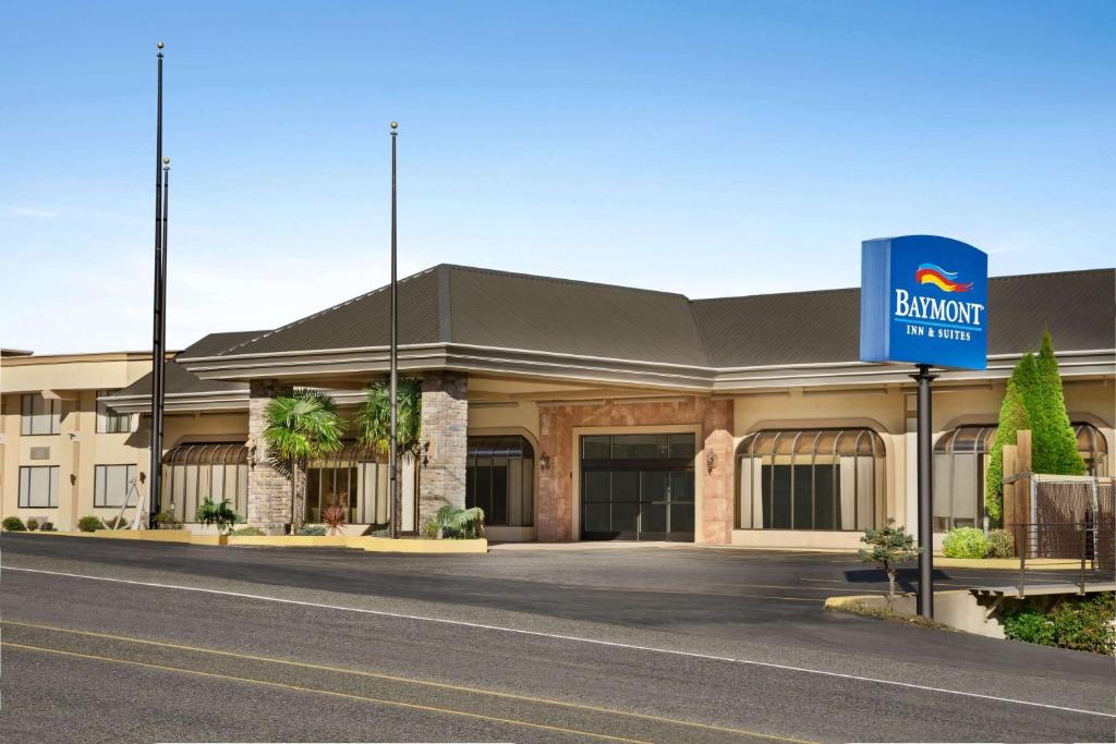 Baymont by Wyndham Bremerton WA image