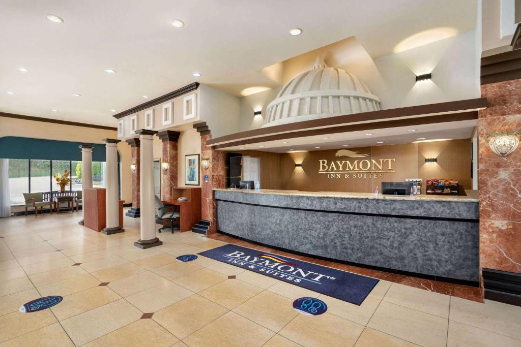 Baymont by Wyndham Bremerton WA photo 3