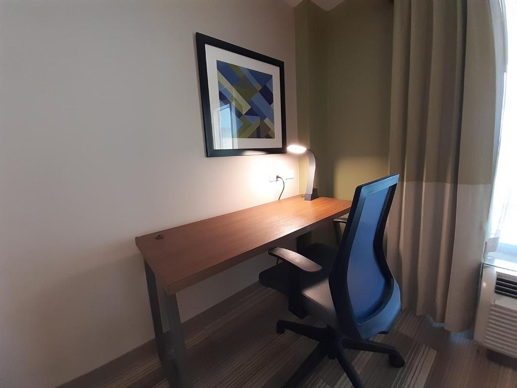 Holiday Inn Express Trincity, an IHG Hotel photo 3