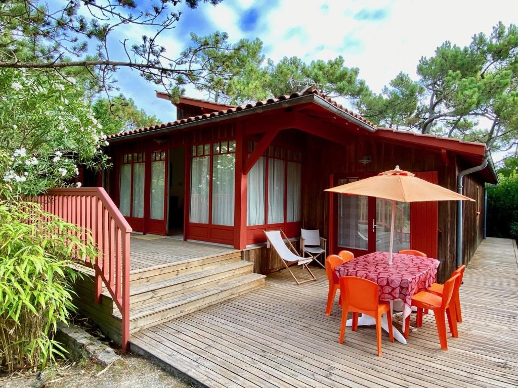 Welcoming house in Cap Ferret close to the beach, Garden, Terrace, Wifi and TV photo 2