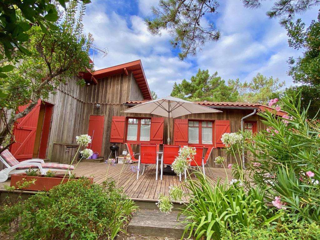 Welcoming house in Cap Ferret close to the beach, Garden, Terrace, Wifi and TV