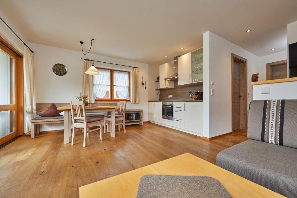 Апартаменты (Апартаменты - Двухуровневые), Ferienhaus Alpinissimo
