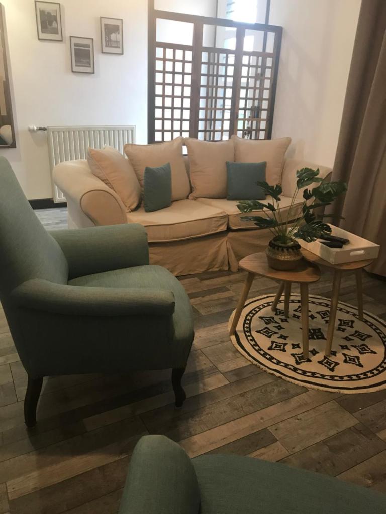 Maison 4 chambres jardin et parking photo 1