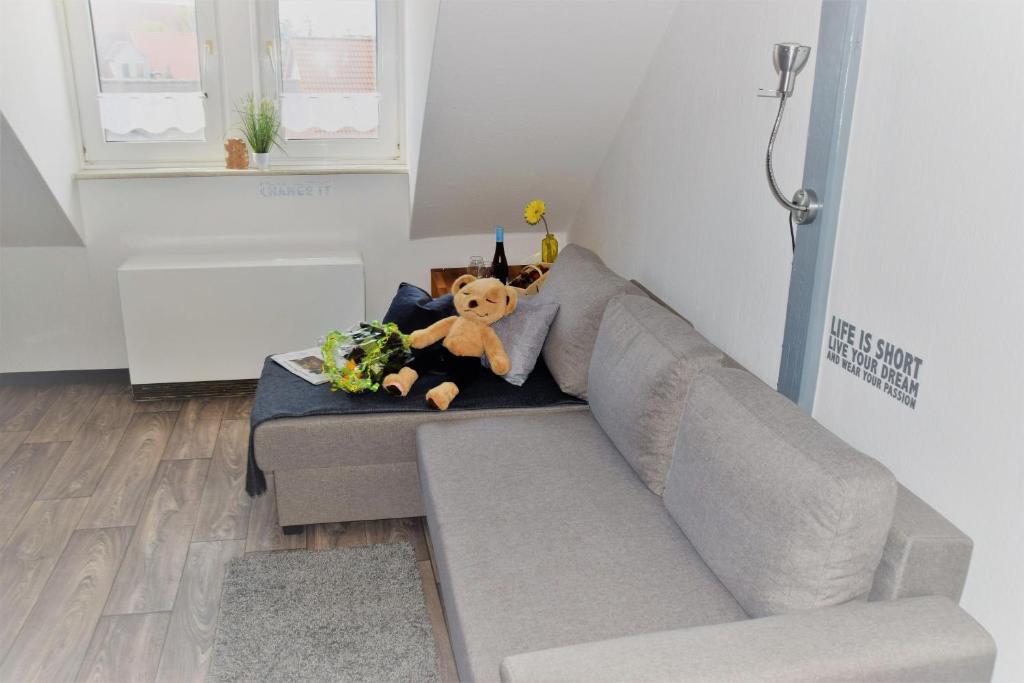 Turmblick-Gaestequartier-Coswig-Hier-erwartet-Sie-individueller-Service-im-Herzen-der-Altstadt