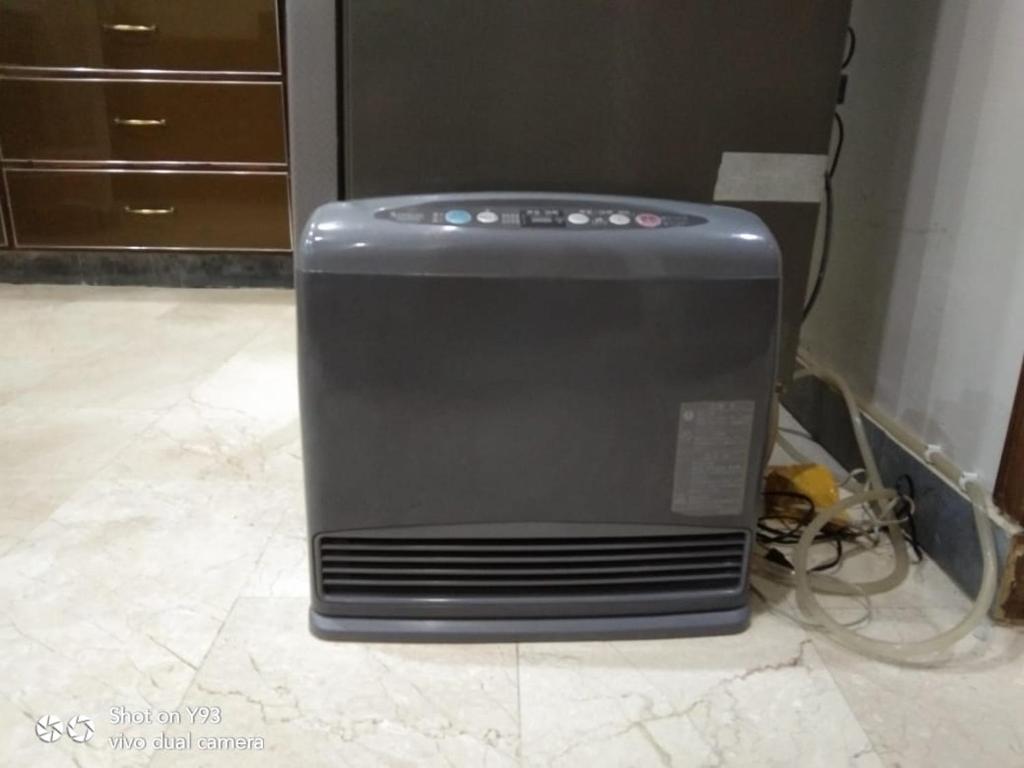 Spacious Apartment in Johar Town photo 2