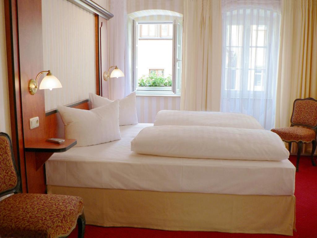 Gästehaus Plönlein - Hotel Goldener Hirsch Rothenburg photo 3