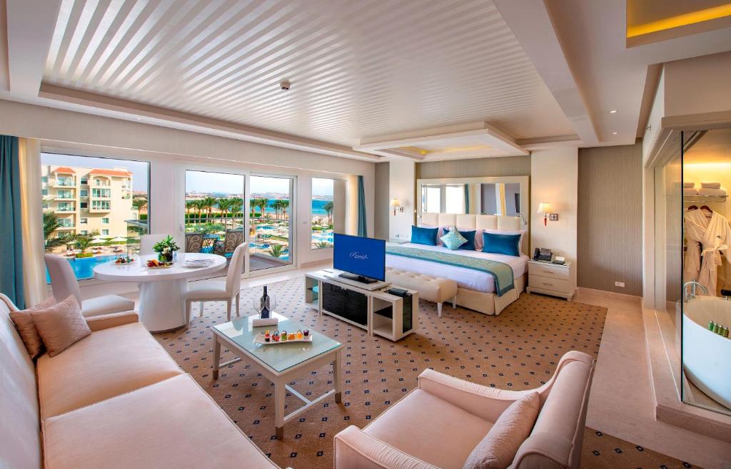 Сьюит (Люкс Majestic с пакетом VIP-услуг, вид на море и бассейн), Premier Le Reve Hotel & Spa (Adults Only)