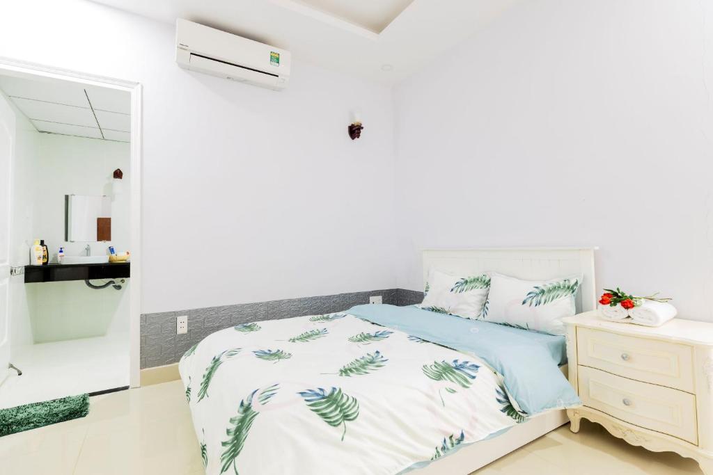 Lá cọ homestay