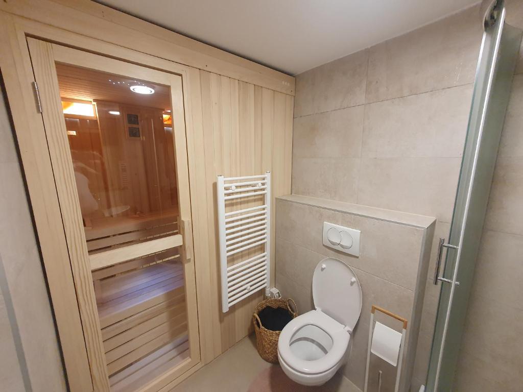 Bjelasnica Tuzlaks Apartment -SAUNA-free parking photo 1
