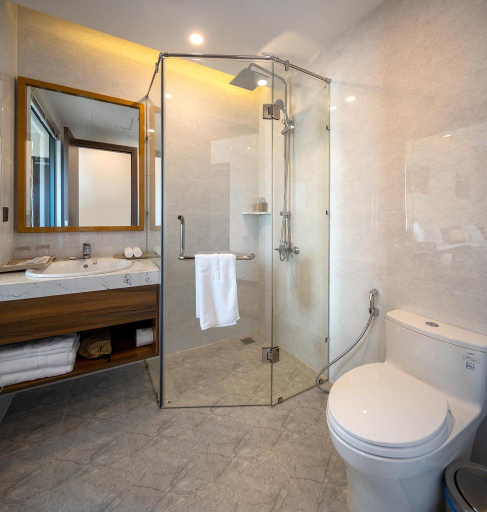 Двухместный (Двухместный номер с 2 отдельными кроватями и окном), Avenis Hotel